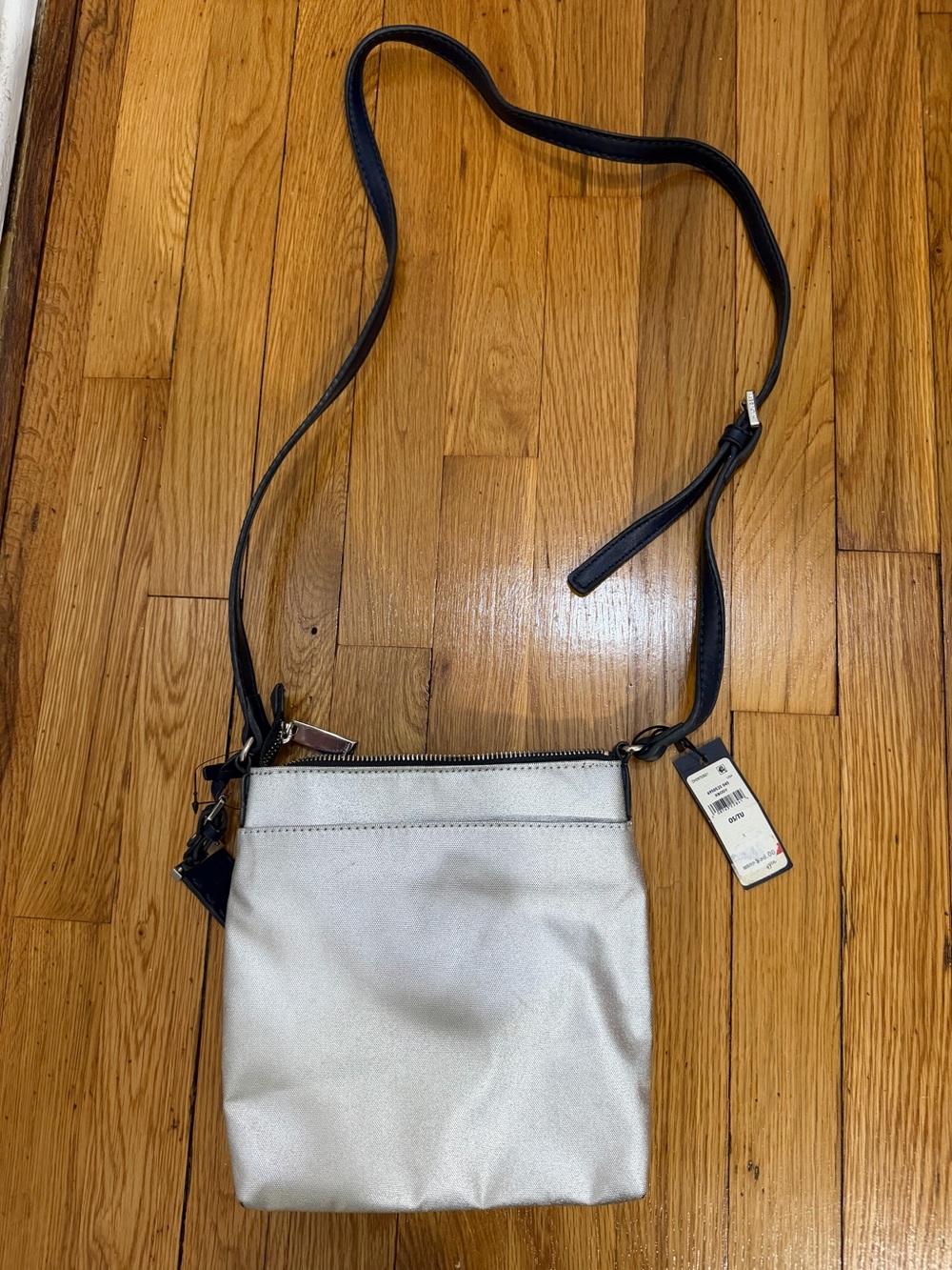 Tommy Hilfiger Julia Metallic Crossbody New With Defects Silver And Navy Blue
